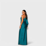 Amelia - Um vestido gracioso com uma finesse impecável