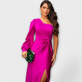 Amelia - Um vestido gracioso com uma finesse impecável