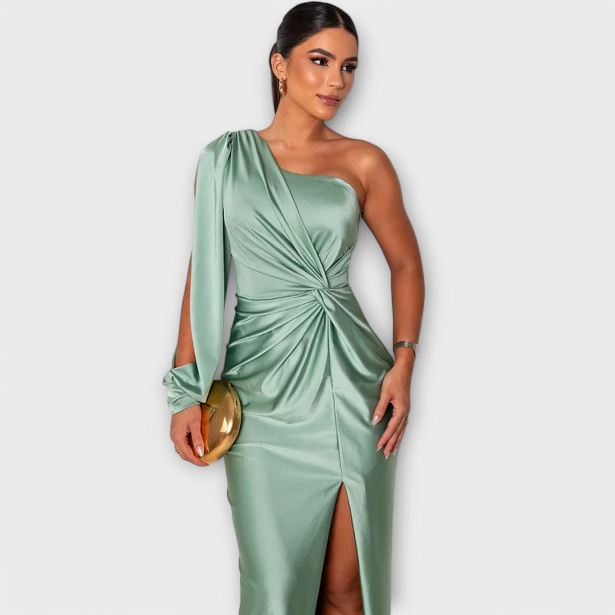 Amelia - Um vestido gracioso com uma finesse impecável