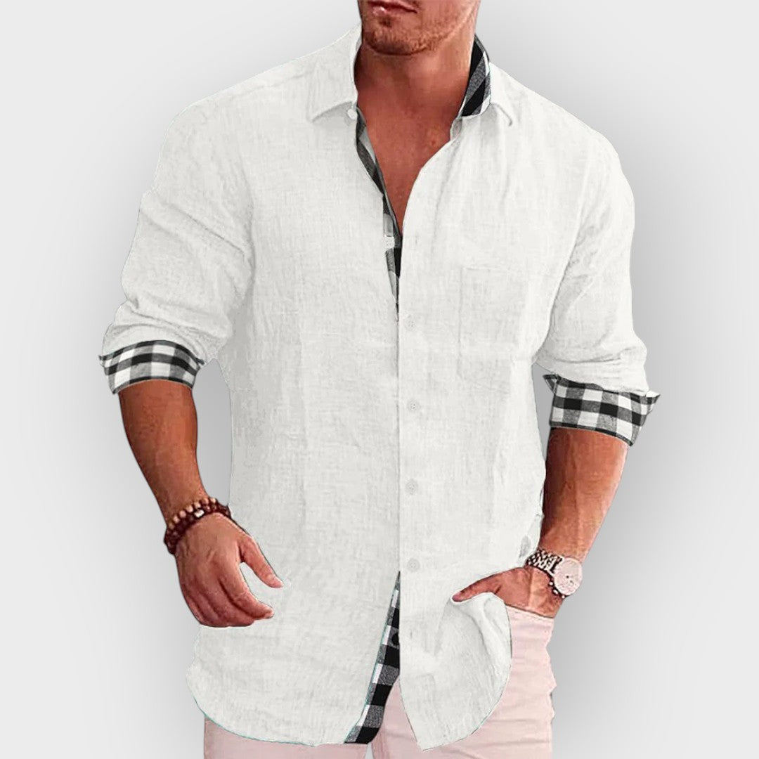 Camisa masculina com mangas xadrez