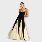 Eliza - Vestido com Estilo Redefinido