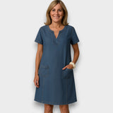 CLÁUDIA - VESTIDO EM DENIM FRESCO E PRÁTICO