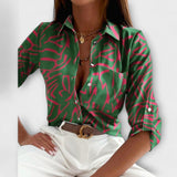 Blusa com colarinho clássico