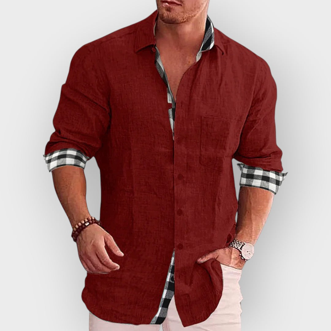 Camisa masculina com mangas xadrez